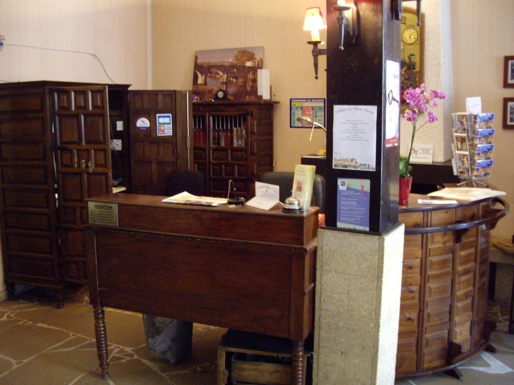 Du Pont Vieux Hotel